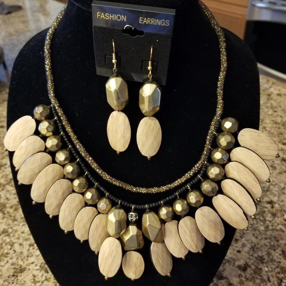 necklace set
